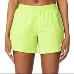 The North Face Women's Wander Brief Shorts Sharp Green Size XL, NWT